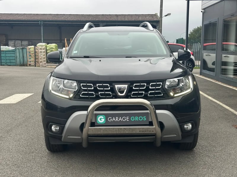 Photo de la voiture DACIA DUSTER Blue dCi 115 4x4 15 ans