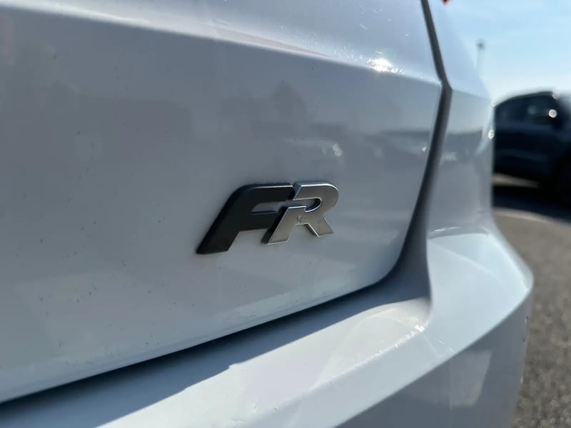 Photo de la voiture SEAT ARONA 1.0 TSI 110 ch Start/Stop BVM6 FR