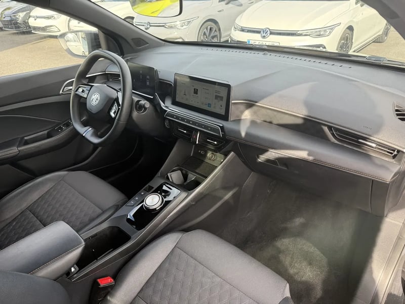 Photo de la voiture MG MG3 1.5 L Hybrid+ 195 ch Luxury