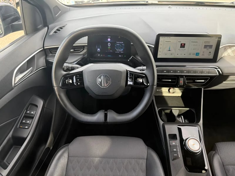 Photo de la voiture MG MG3 1.5 L Hybrid+ 195 ch Luxury