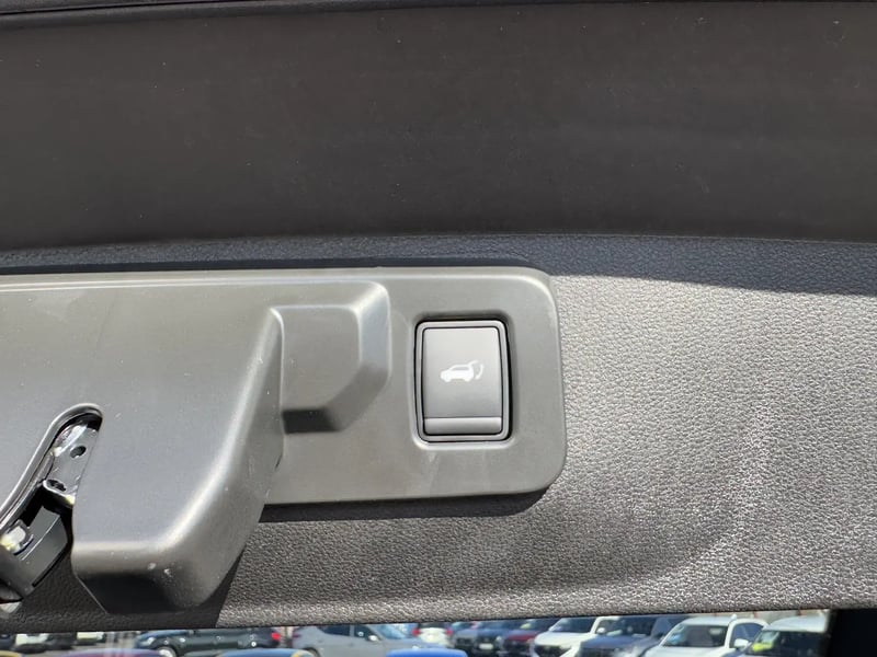Photo de la voiture RENAULT RAFALE E-Tech full hybrid 200 esprit Alpine