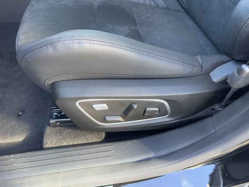 Photo de la voiture RENAULT RAFALE E-Tech full hybrid 200 esprit Alpine