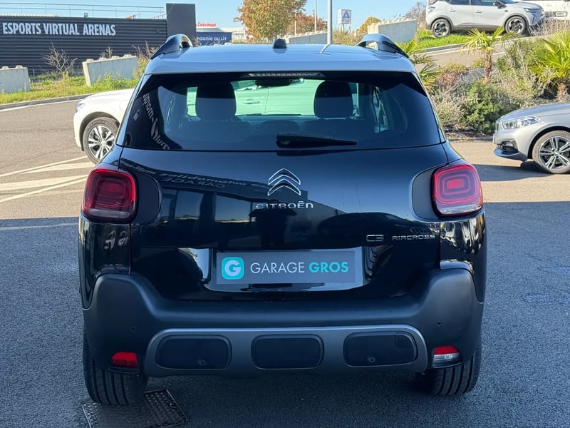 Photo de la voiture CITROEN C3 AIRCROSS PureTech 110 S&S BVM6 Shine