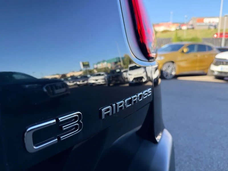 Photo de la voiture CITROEN C3 AIRCROSS PureTech 110 S&S BVM6 Shine