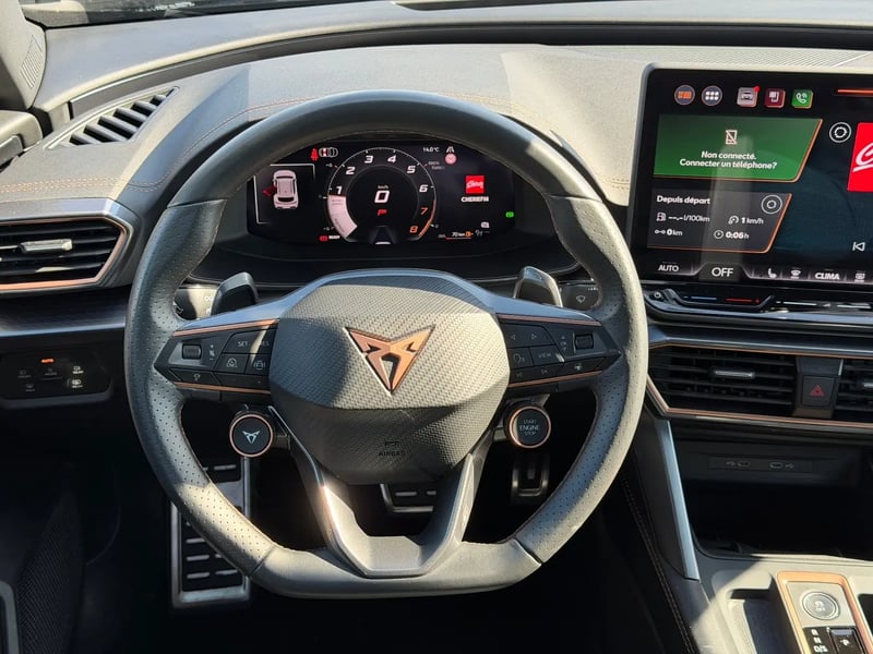 Photo de la voiture CUPRA FORMENTOR 1.5 eTSI Hybrid 150 ch DSG7 V