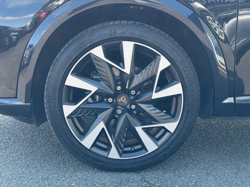 Photo de la voiture CUPRA FORMENTOR 1.5 eTSI Hybrid 150 ch DSG7 V