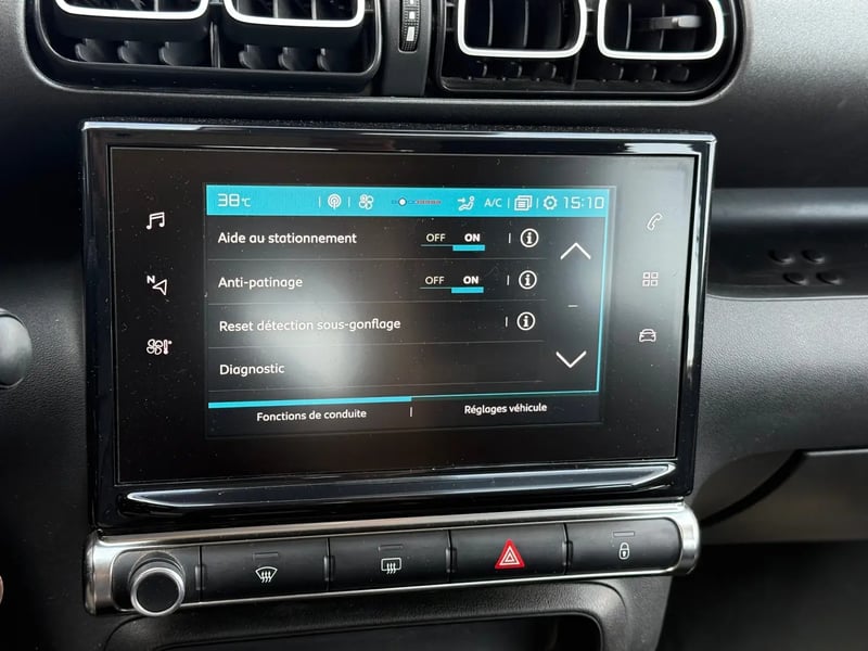 Photo de la voiture CITROEN C3 AIRCROSS BlueHDi 100 BVM5 Feel