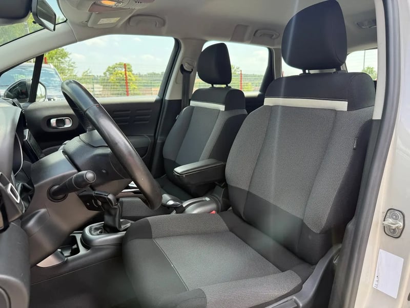 Photo de la voiture CITROEN C3 AIRCROSS BlueHDi 100 BVM5 Feel