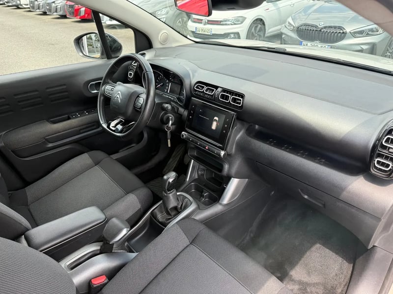 Photo de la voiture CITROEN C3 AIRCROSS BlueHDi 100 BVM5 Feel