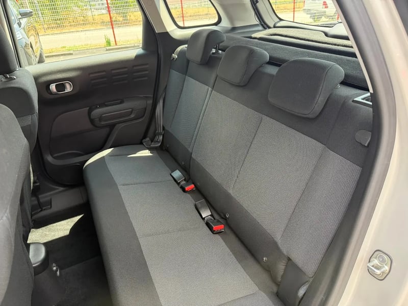 Photo de la voiture CITROEN C3 AIRCROSS BlueHDi 100 BVM5 Feel