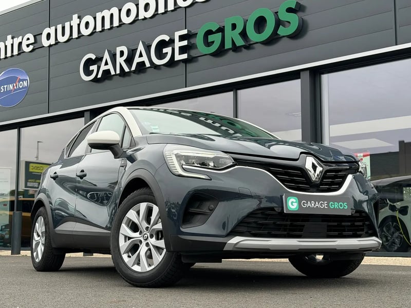 Photo de la voiture RENAULT CAPTUR E-Tech 145 - 21 Business