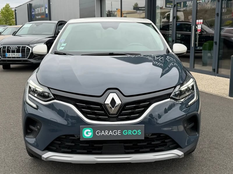 Photo de la voiture RENAULT CAPTUR E-Tech 145 - 21 Business