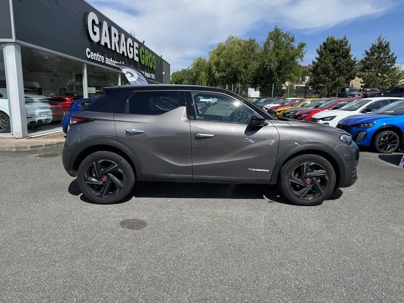Photo de la voiture DS DS 3 CROSSBACK DS3 Crossback BlueHDi 130 EAT8 Performance Line+
