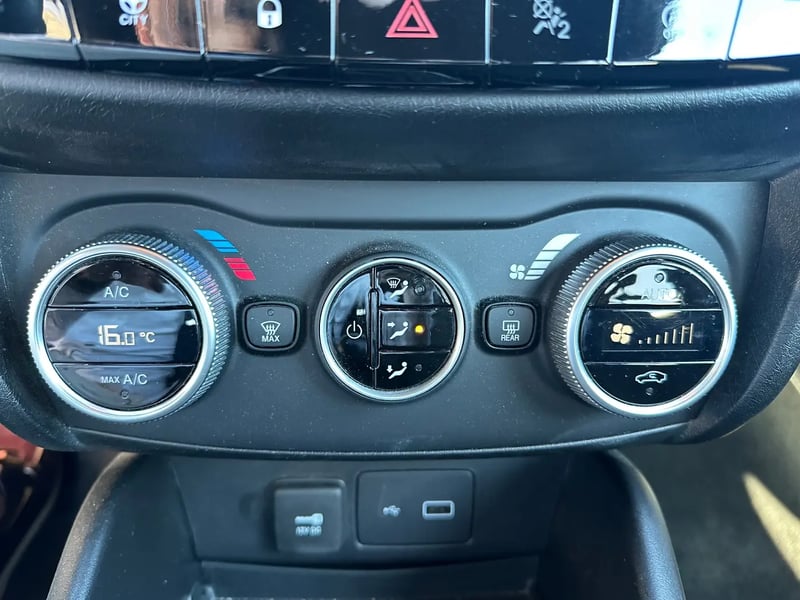 Photo de la voiture FIAT TIPO 5 PORTES MY21 1.6 Multijet 130 ch S&S Sport