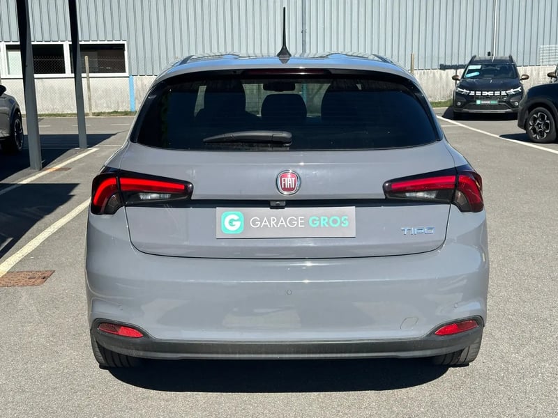 Photo de la voiture FIAT TIPO 5 PORTES MY21 1.6 Multijet 130 ch S&S Sport