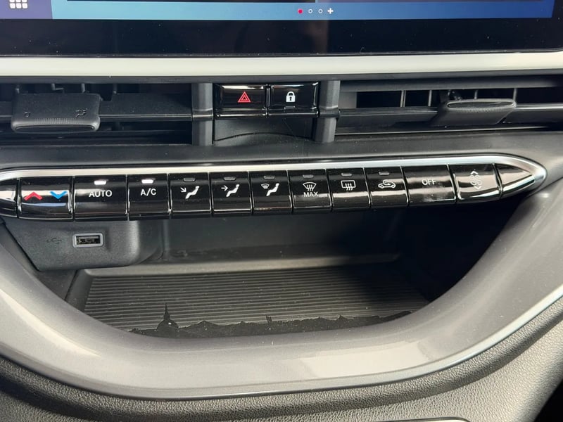 Photo de la voiture FIAT 500e BERLINE 500 e 118 ch Nouvelle 500