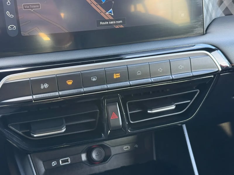 Photo de la voiture MG MG3 1.5 L Hybrid+ 195 ch Luxury