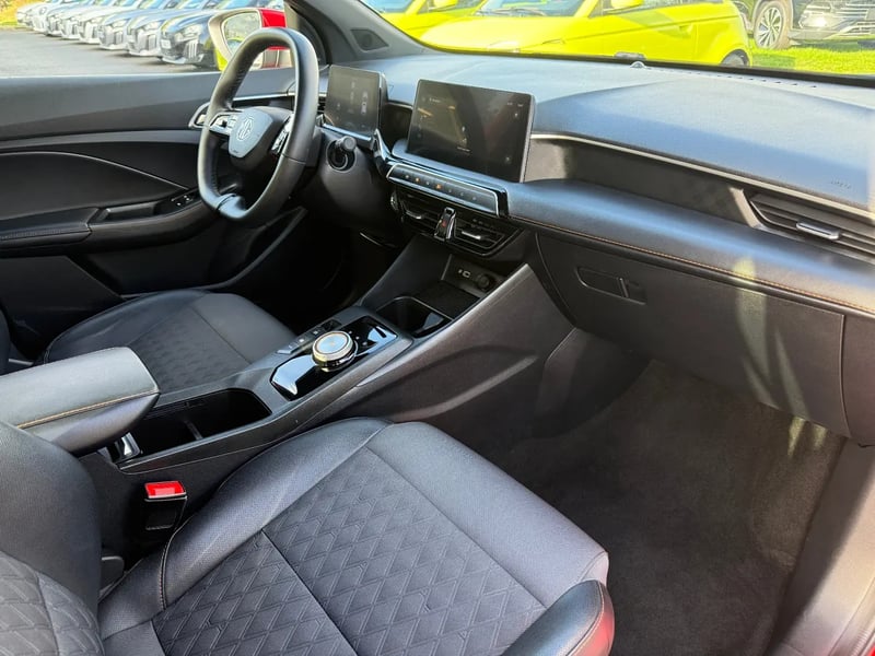 Photo de la voiture MG MG3 1.5 L Hybrid+ 195 ch Luxury