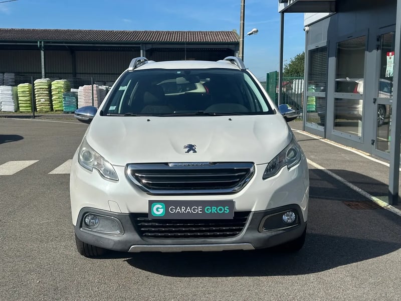 Photo de la voiture PEUGEOT 2008 1.2 PureTech 82ch BVM5 Style