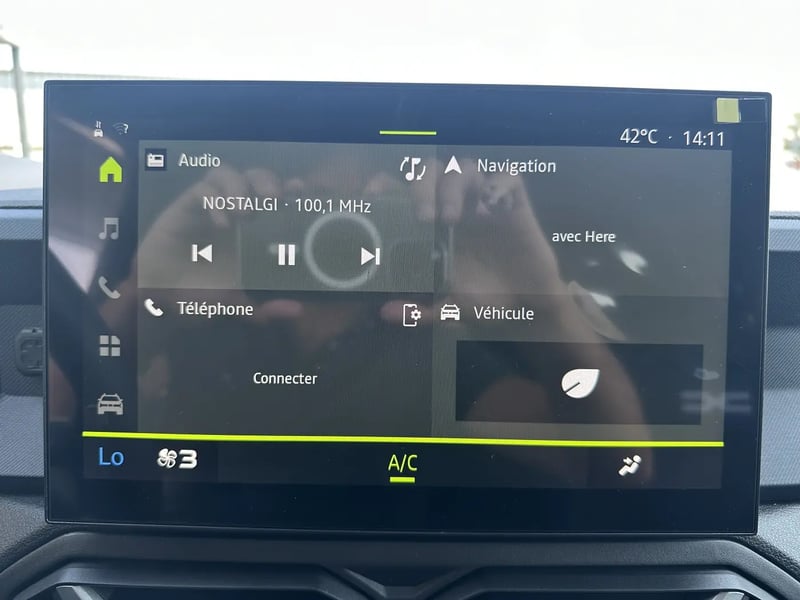 Photo de la voiture DACIA DUSTER Mild Hybrid 130 Journey