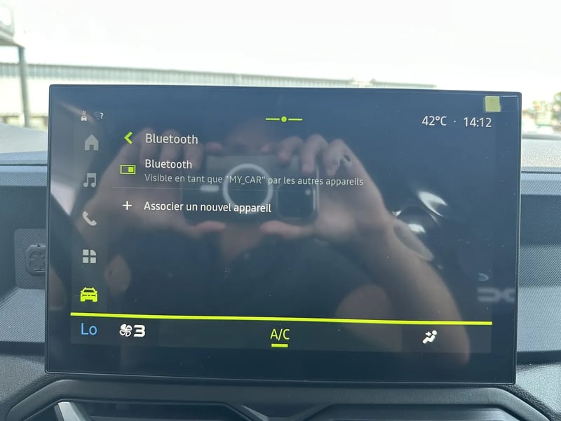 Photo de la voiture DACIA DUSTER Mild Hybrid 130 Journey