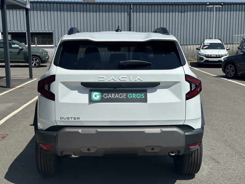 Photo de la voiture DACIA DUSTER Mild Hybrid 130 Journey