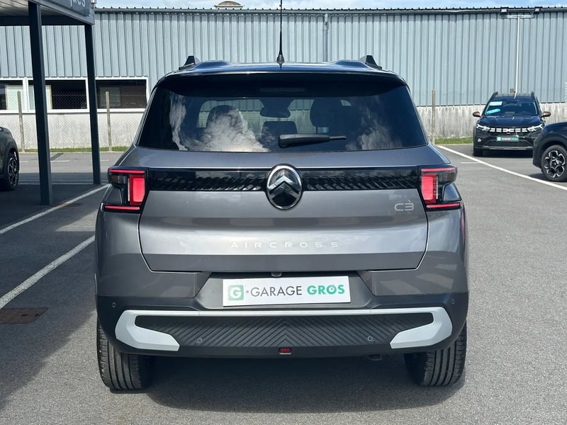Photo de la voiture CITROEN C3 AIRCROSS Hybride 145 ch Aut Max