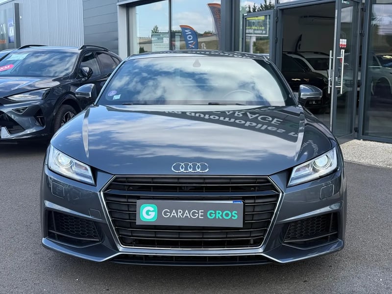Photo de la voiture AUDI TT COUPE 1.8 TFSI 180 S line