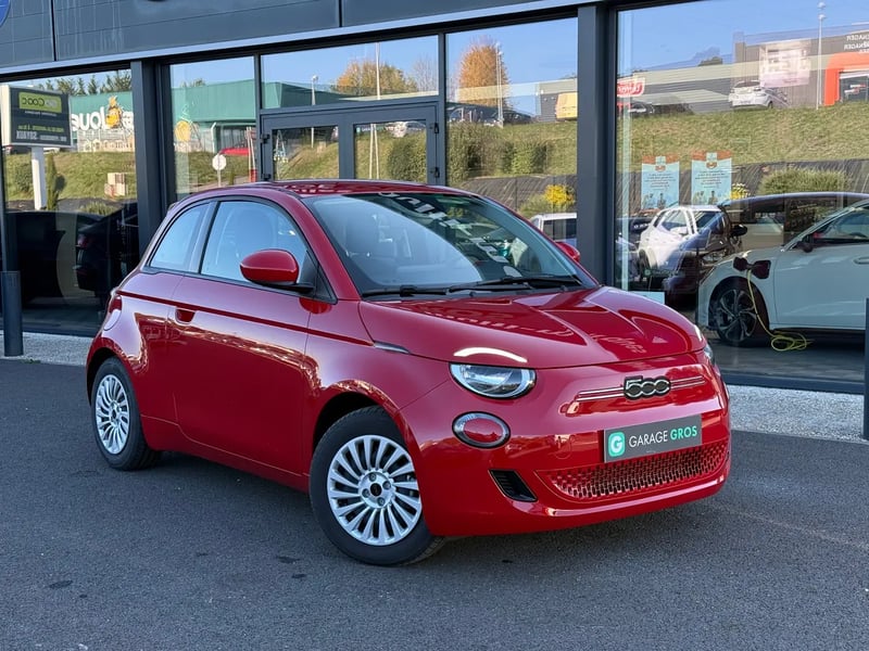 Photo de la voiture FIAT 500e BERLINE 500 e 95 ch Nouvelle 500