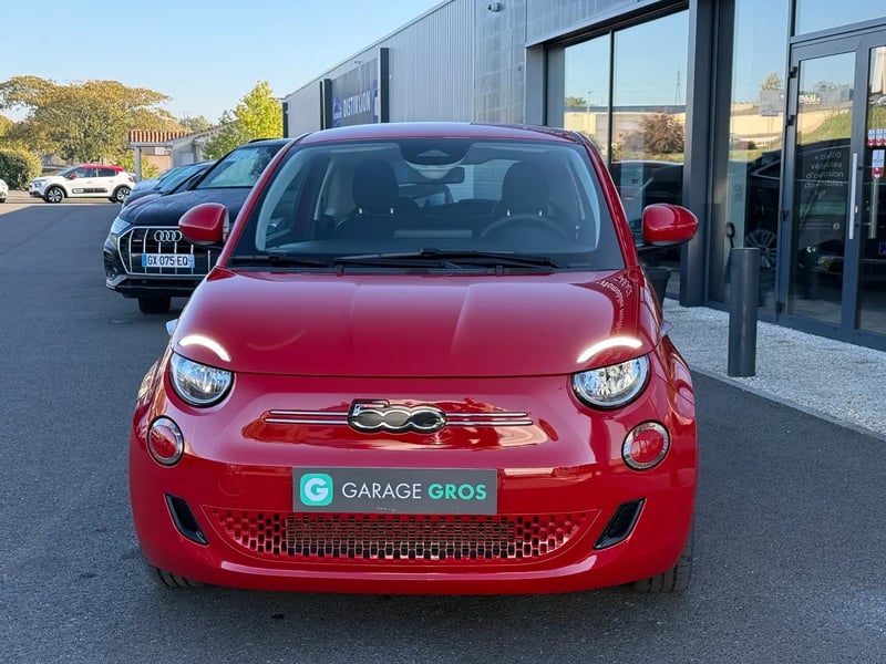 Photo de la voiture FIAT 500e BERLINE 500 e 95 ch Nouvelle 500