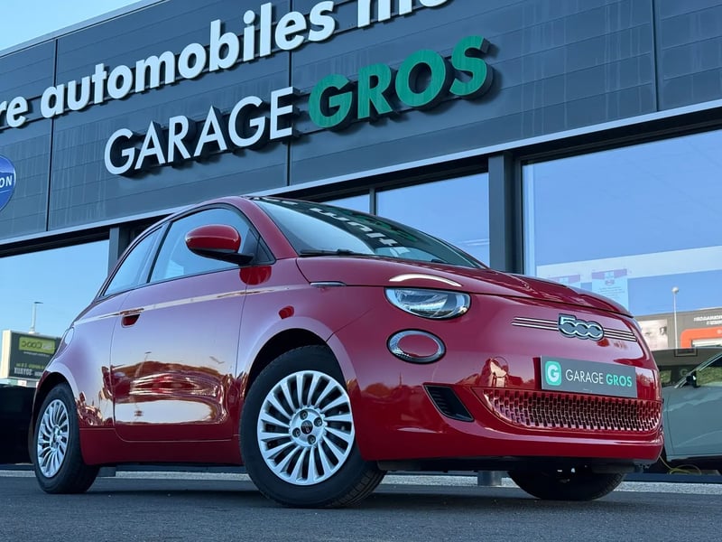 Photo de la voiture FIAT 500e BERLINE 500 e 95 ch Nouvelle 500