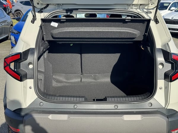 Photo de la voiture DACIA DUSTER TCe 130 4x2 Extreme