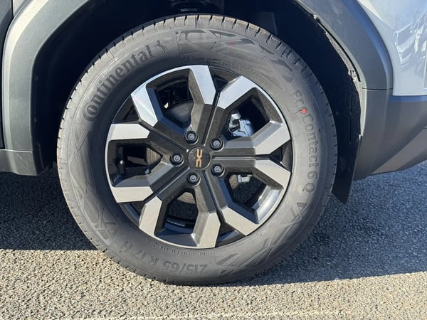 Photo de la voiture DACIA DUSTER TCe 130 4x2 Extreme