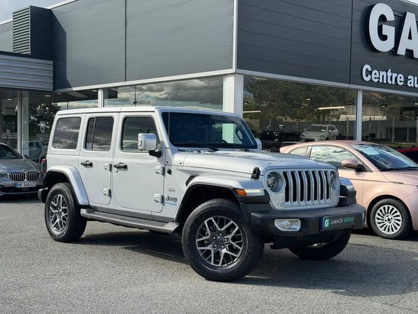 Photo de présentation de la voiture JEEP WRANGLER Unlimited 4xe 2.0 l T 380 ch PHEV 4x4 BVA8 Sahara