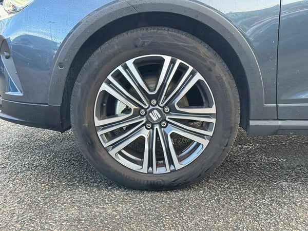 Photo de la voiture SEAT ARONA 1.0 TSI 110 ch Start/Stop BVM6 FR