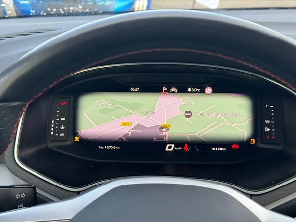 Photo de la voiture SEAT ARONA 1.0 TSI 110 ch Start/Stop BVM6 FR
