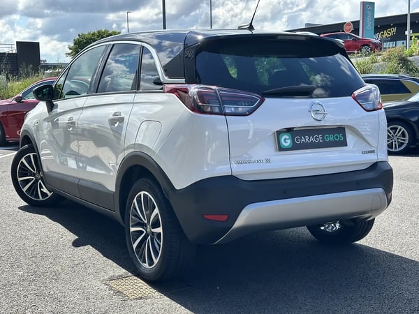 Photo de la voiture OPEL CROSSLAND X 1.2 Turbo 110 ch ECOTEC Innovation