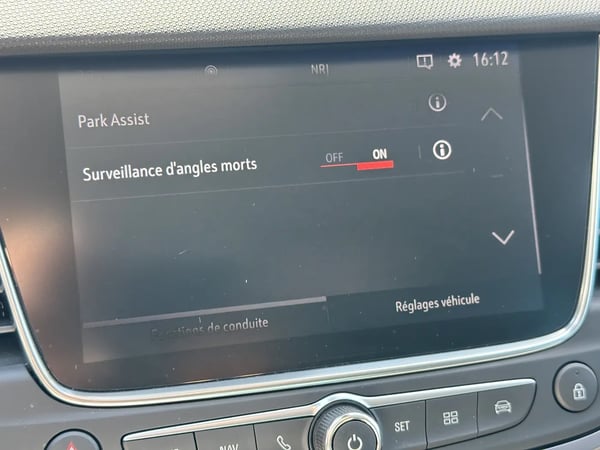 Photo de la voiture OPEL CROSSLAND X 1.2 Turbo 110 ch ECOTEC Innovation