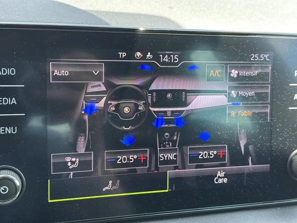 Photo de la voiture SKODA SCALA 1.0 TSI Evo 110 ch BVM6 Ambition