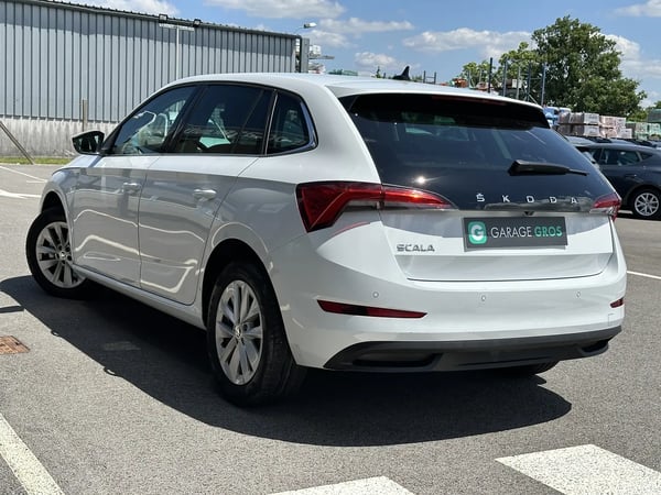 Photo de la voiture SKODA SCALA 1.0 TSI Evo 110 ch BVM6 Ambition