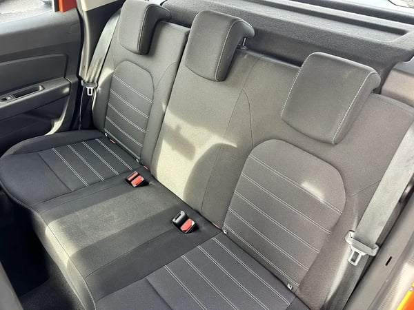 Photo de la voiture DACIA DUSTER Blue dCi 115 4x2 Expression