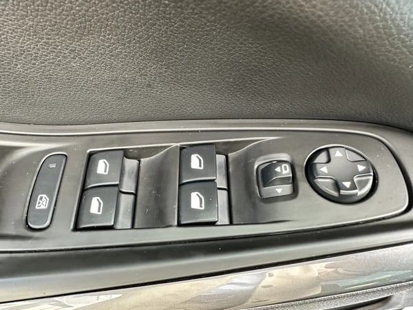 Photo de la voiture OPEL GRANDLAND X 1.2 Turbo 130 ch ECOTEC Innovation