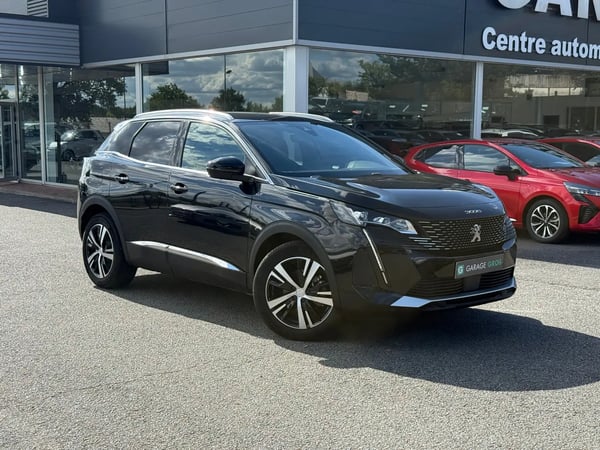 Photo de présentation de la voiture PEUGEOT 3008 PureTech 130ch S&S BVM6 GT