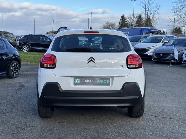 Photo de la voiture CITROEN C3 PureTech 83 S&S BVM5 Feel