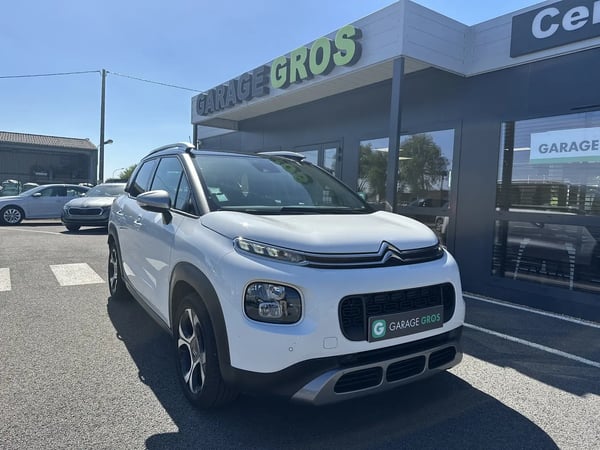 Photo de la voiture CITROEN C3 AIRCROSS BlueHDi 100 BVM5 Shine