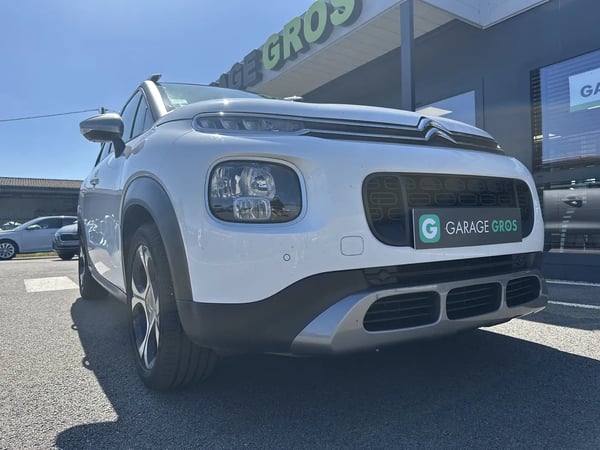 Photo de la voiture CITROEN C3 AIRCROSS BlueHDi 100 BVM5 Shine