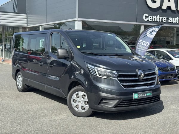 Photo de la voiture RENAULT TRAFIC L2 dCi 150 Energy S&S Zen