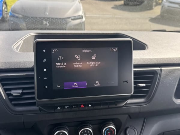 Photo de la voiture RENAULT TRAFIC L2 dCi 150 Energy S&S Zen