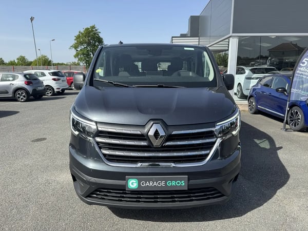 Photo de la voiture RENAULT TRAFIC L2 dCi 150 Energy S&S Zen