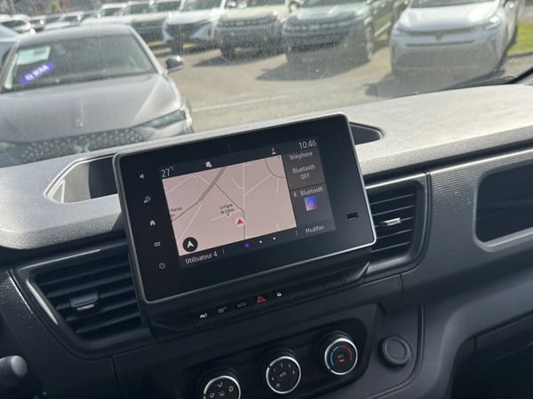 Photo de la voiture RENAULT TRAFIC L2 dCi 150 Energy S&S Zen